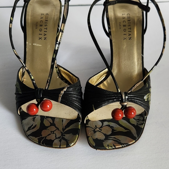 Christian Lacroix Cherry Wedge Sandals Pre-Owned By Kim Kardashian West. - Picture 4 of 13